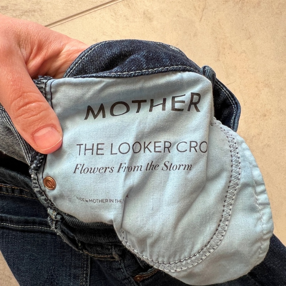 MOTHER The Looker Crop Jeans - Picture 3 of 7